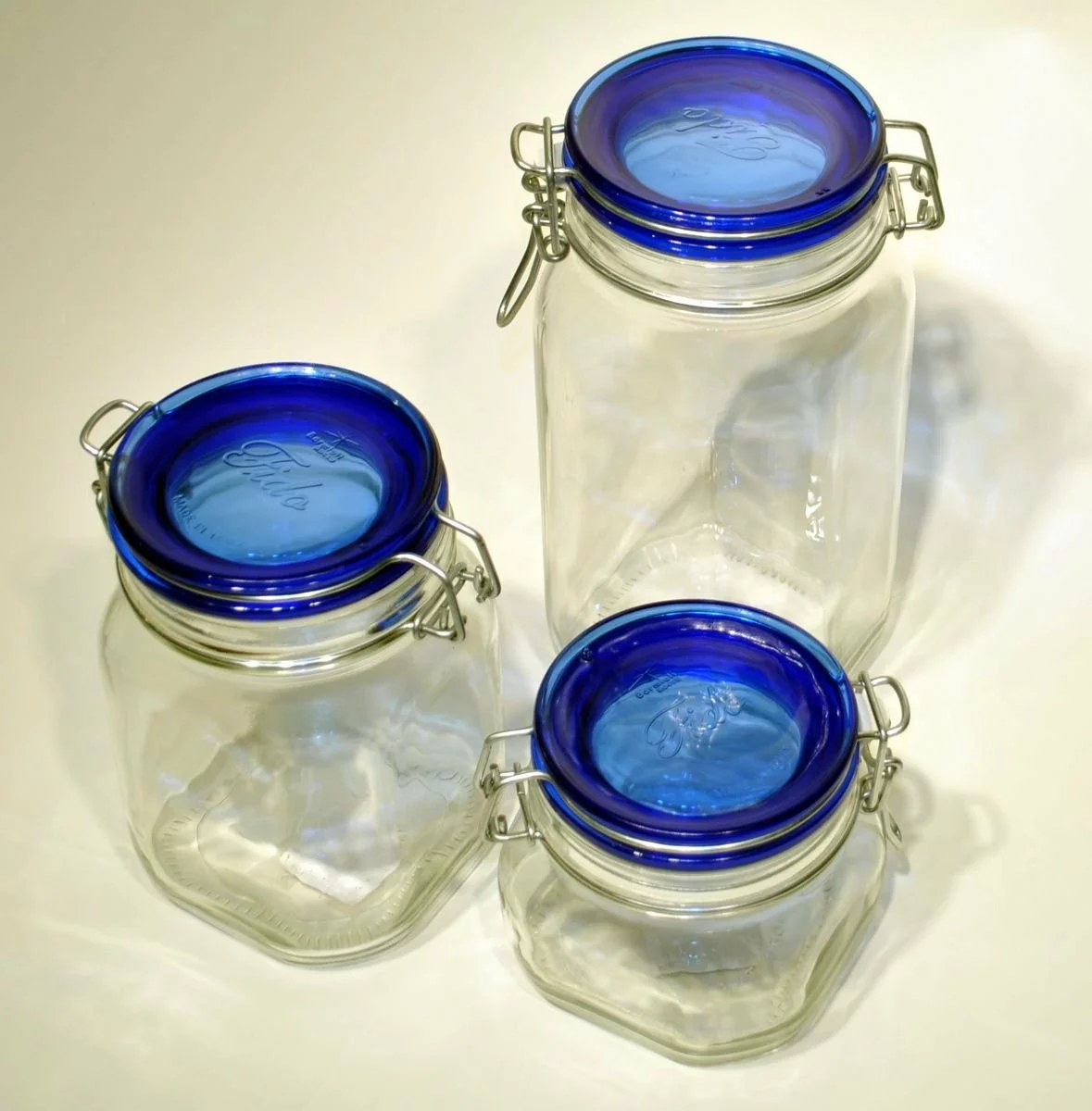 Bormioli Rocco 2L Swing Top Fido Glass Jar | Blue Lid - Image 2