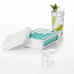 OXO Good Grips Covered Ice Cube Tray | Small Cubes