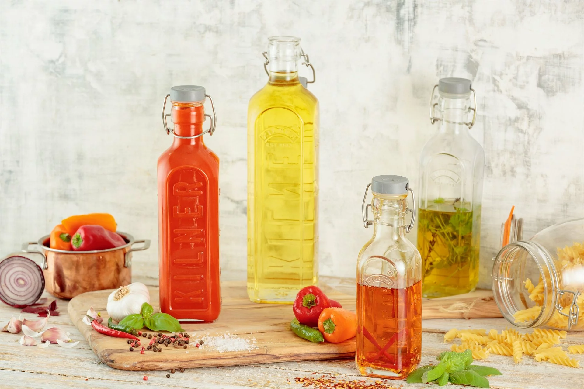 Kilner Swing Top Glass Bottle | 1L - Image 4