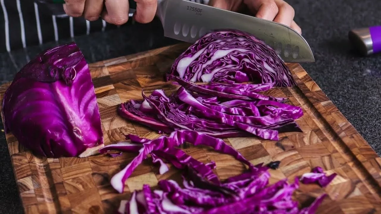 TeakHaus Elegant Edge Grain Oval Cutting And Serving Board | 16" X 11" X .55" - Image 2