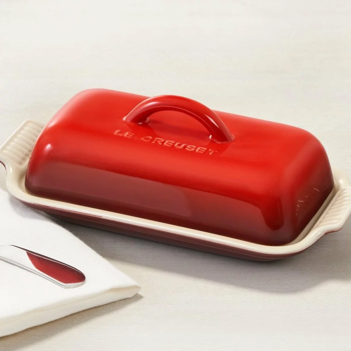Le Creuset Heritage Butter Dish | Cerise/Cherry Red - Image 5
